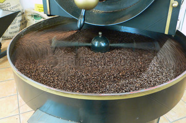 Berlin  Deutschland  Kaffeeroestmaschine