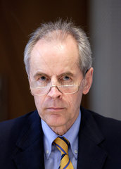 Professor Dr. Christian Pfeiffer  Justizminister a.D. Niedersachsen