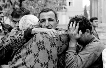 Karlovac  Kroatien  die ersten Gefangenen aus serbischen Konzentrationslagern werden freigelassen