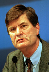 Dr. Uwe Lehmann-Brauns