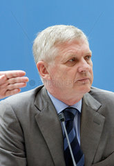 Hanns-Eberhard Schleyer  Generalsekretaer des Zentralverbandes des Deutschen Handwerks (ZDH)