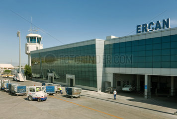Nikosia  Tuerkische Republik Nordzypern  der Flughafen Ercan International Airport