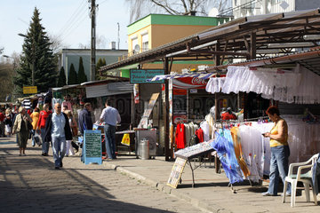 Polenmarkt an der Grenze in Swinemuende in Polen