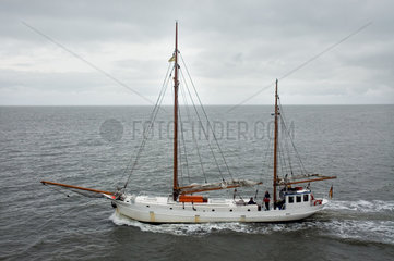 Norderney  Deutschland  Segelschiff in der Nordsee