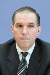 Dr. Burkhard Schwenker  Roland Berger Strategy Consultants