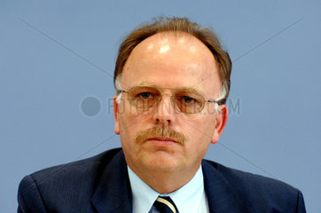 Prof. Karlheinz Schmidt BGL  Berlin