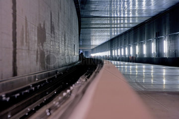 Rohbau BBI-Bahntunnel