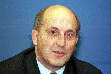 Dr. Tessen von Heydebreck  Vorstand Deutsche Bank