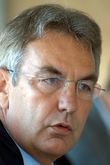 Prof. Dr. Dieter Puchta  Vorstandsmitglied der Landesbank Berlin (LBB)