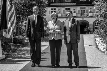 Obama + Merkel + Sauer
