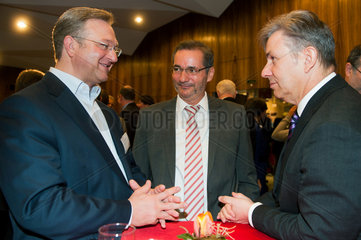 Deutschland  Berlin  Frank Henkel  CDU  Matthias Platzeck  SPD  und Klaus Wowereit  SPD  beim DGB Neujahrsempfang