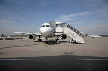 Flughafen Duesseldorf  Airbus A319