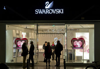 SWAROVSKI Boutique