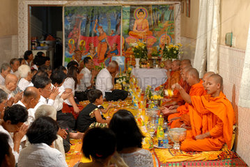 Phnom Penh  Kambodscha  kambodschanisch  buddhistisches Trauerfest einer wohlhabenden Familie