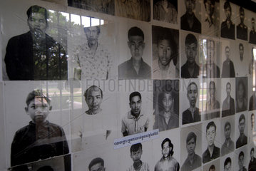 Phnom Penh  Kambodscha  kambodschanisch  Fotogalerie der Opfer im Tuol Sleng Museum