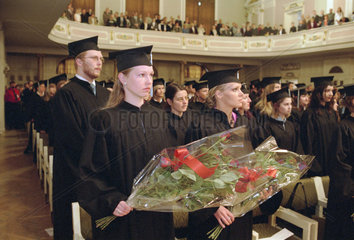 Studenten beim Absolutorium in Poznan  Polen