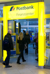 Berlin  Deutschland  Postbank Finanzcenter in den Schoenhauser Allee Arkarden