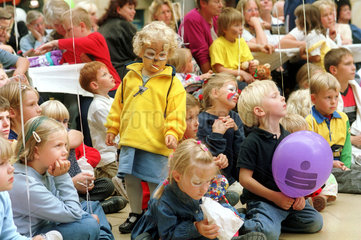 Kinderfest in einem Einkaufszentrum in Dresden