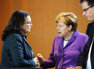 Nahles + Merkel + Mueller
