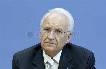 Dr. Edmund Stoiber  CSU