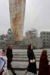 Madrid  Spanien  Denkmal fuer Jose Calvo Sotelo auf dem Puerta de Europa