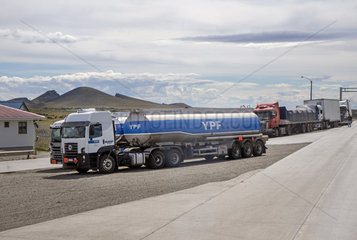 YPF Tankwagen