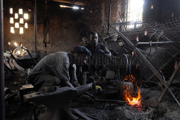 Malawi  Metallwerkstatt in Lilongwe