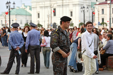 Grodno  Weissrussland  eine Grossveranstaltung auf dem Sowjetskaja-Platz