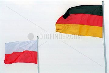 Die polnische und deutsche Fahne