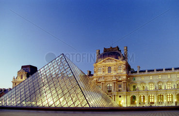 Impressionen aus Paris - der Louvre.