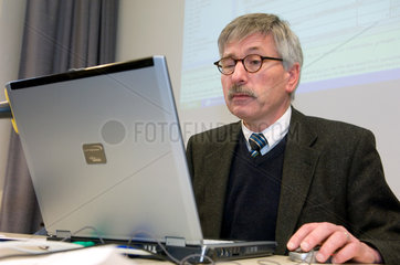 Dr. Thilo Sarrazin (SPD)  Berliner Senator fuer Finanzen