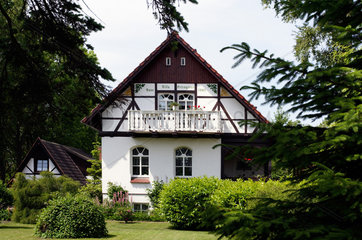 Kuehlungsborn  die Villa Erlengrund