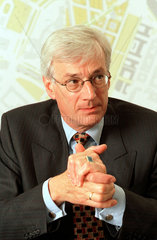 Dr. Manfred Gentz