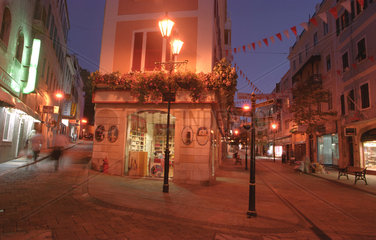 Abendliche Impression im Zentrum von Gibraltar