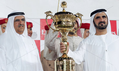Dubai  Sheikh Hamdan bin Rashid al Maktoum (links) und Sheikh Mohammed bin Rashid al Maktoum im Portrait