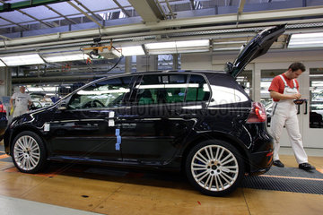 Wolfsburg  Produktion des Golf 5 R32 bei der Volkswagen AG