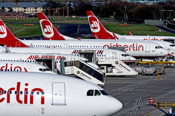 Flugzeuge am Flughafen Tegel