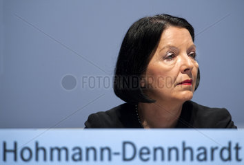 Christine Hohmann-Dennhardt