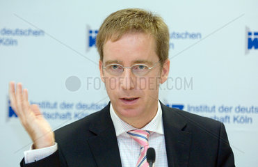 Prof. Dr. Michael Huether Direktor IDW  Berlin