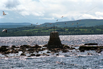 Seezeichen (Kreuz) auf dem Lower Lough Erne