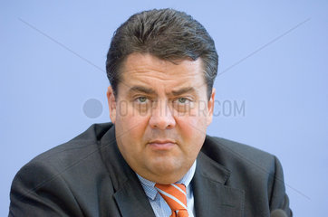 Bundesumweltminister Sigmar Gabriel (SPD)  Berlin