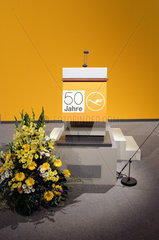 Rednerpult  Hauptversammlung der Deutsche Lufthansa AG