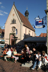 Bamberg  Menschen auf der Sandkerwa