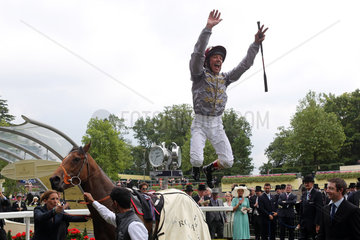 Royal Ascot  Frankie Dettori jumps off Baitha Alga after winning the Norfolk Stakes