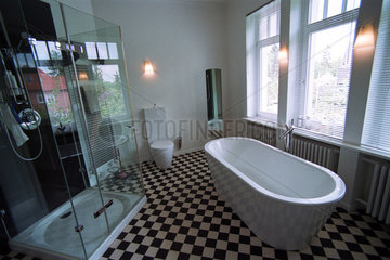 Luxurioeses Badezimmer