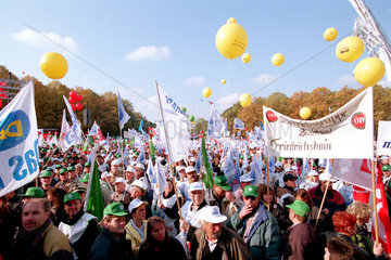 Berlin  Deutschland  Gewerkschaftsdemonstration