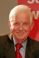 Prof. Dr. Kurt Biedenkopf (CDU)  Ministerpraesident des Freistaates Sachsen
