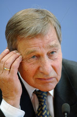 Bundeswirtschaftsminister Wolfgang Clement  Berlin