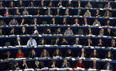 Strasbourg  der Plenarsaal des EU-Parlamentes mit Abgeordneten