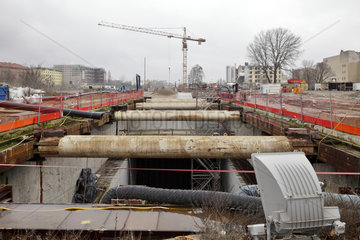 Berlin  Deutschland  Baustelle fuer die Erweiterung der S 21 zwischen Hauptbahnhof und Nordring in der Europacity in der Minna-Cauer-Strasse in Berlin-Moabit
